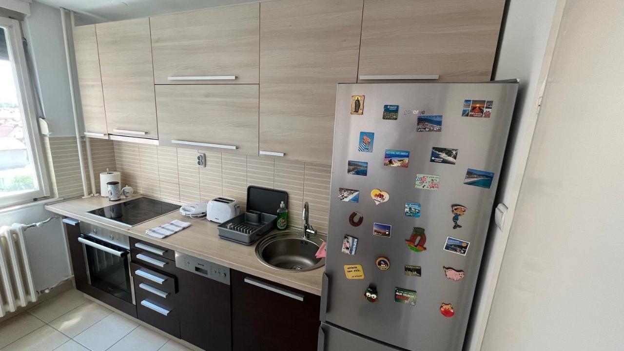 Ferienwohnung Eni Pirot Exterior foto