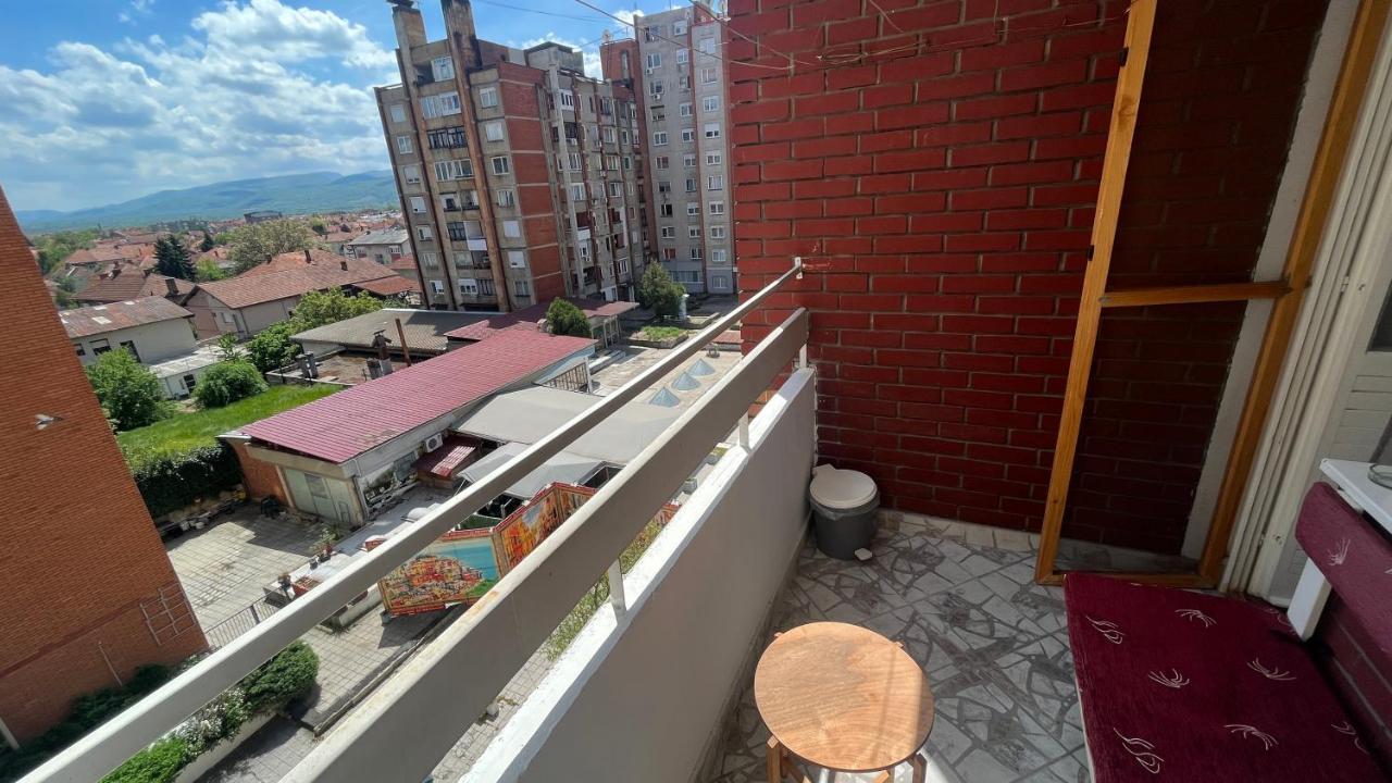 Ferienwohnung Eni Pirot Exterior foto